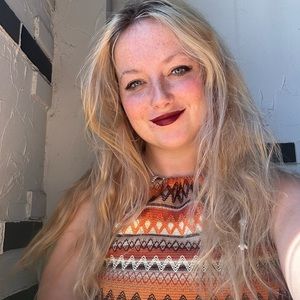 Meet your Posher, Jennique